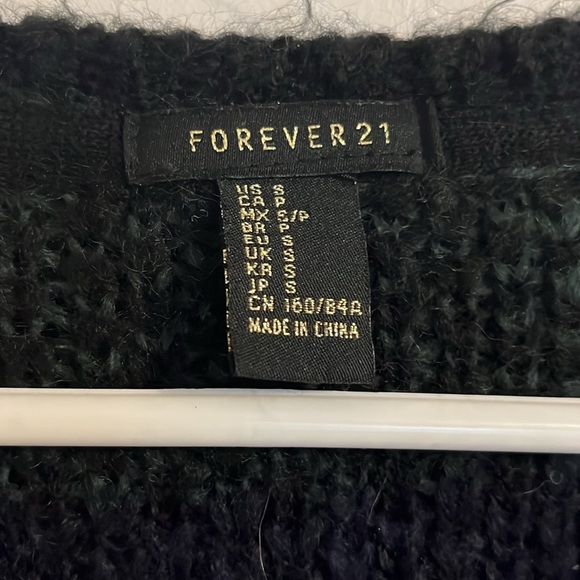 Thigh length knit cardigan - Picture 3 of 3